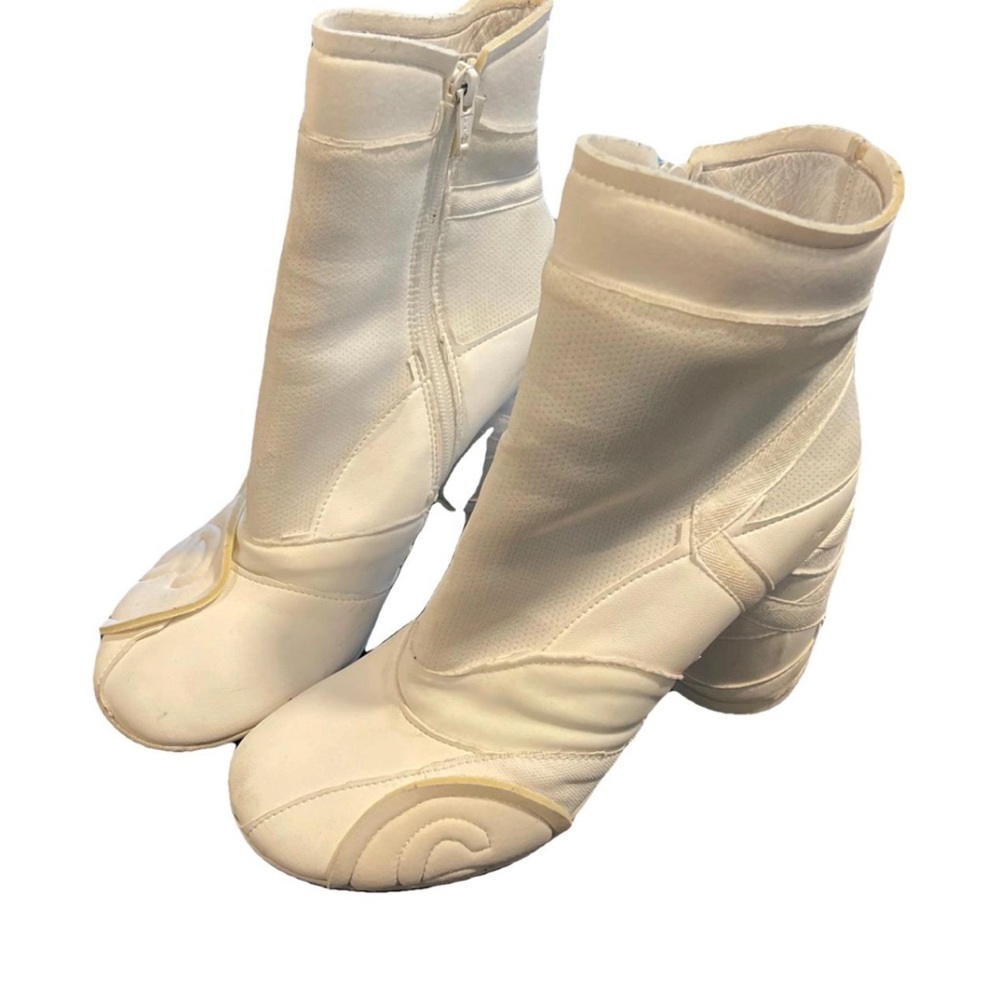 MAISON MARTIN MARGIELA